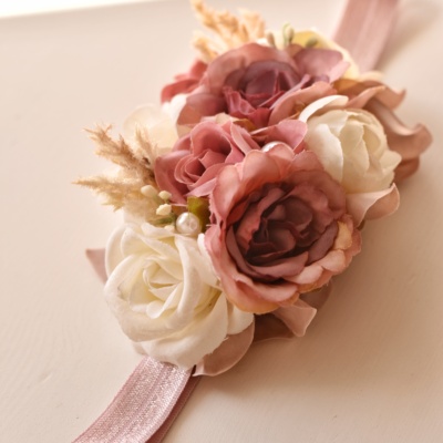 Σάπιο μήλο, pam pas και λευκά τριαντάφυλλα