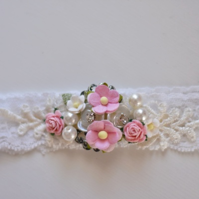 Ροζ βρεφική κορδέλα με μοτίφ