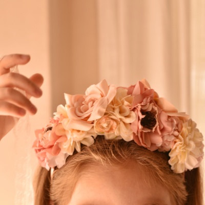 στέκα με λουλούδια για τα μαλλιά, αξεσουάρ μαλλιών, flower crown, flower tiara