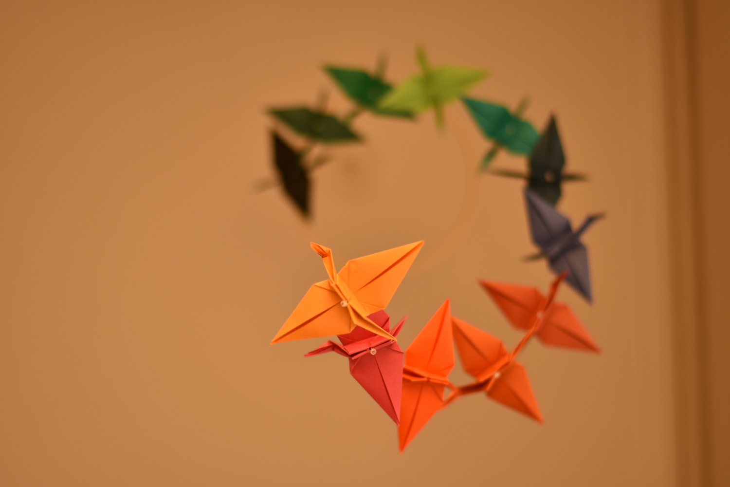 Στριφογυριστό crane origami mobile - Image 8